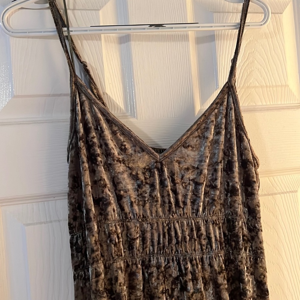 Love stitch green velvet maxi